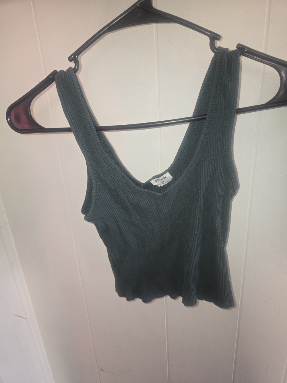 Cotton On Ribbed V-Neck Tank Top in Dark Green